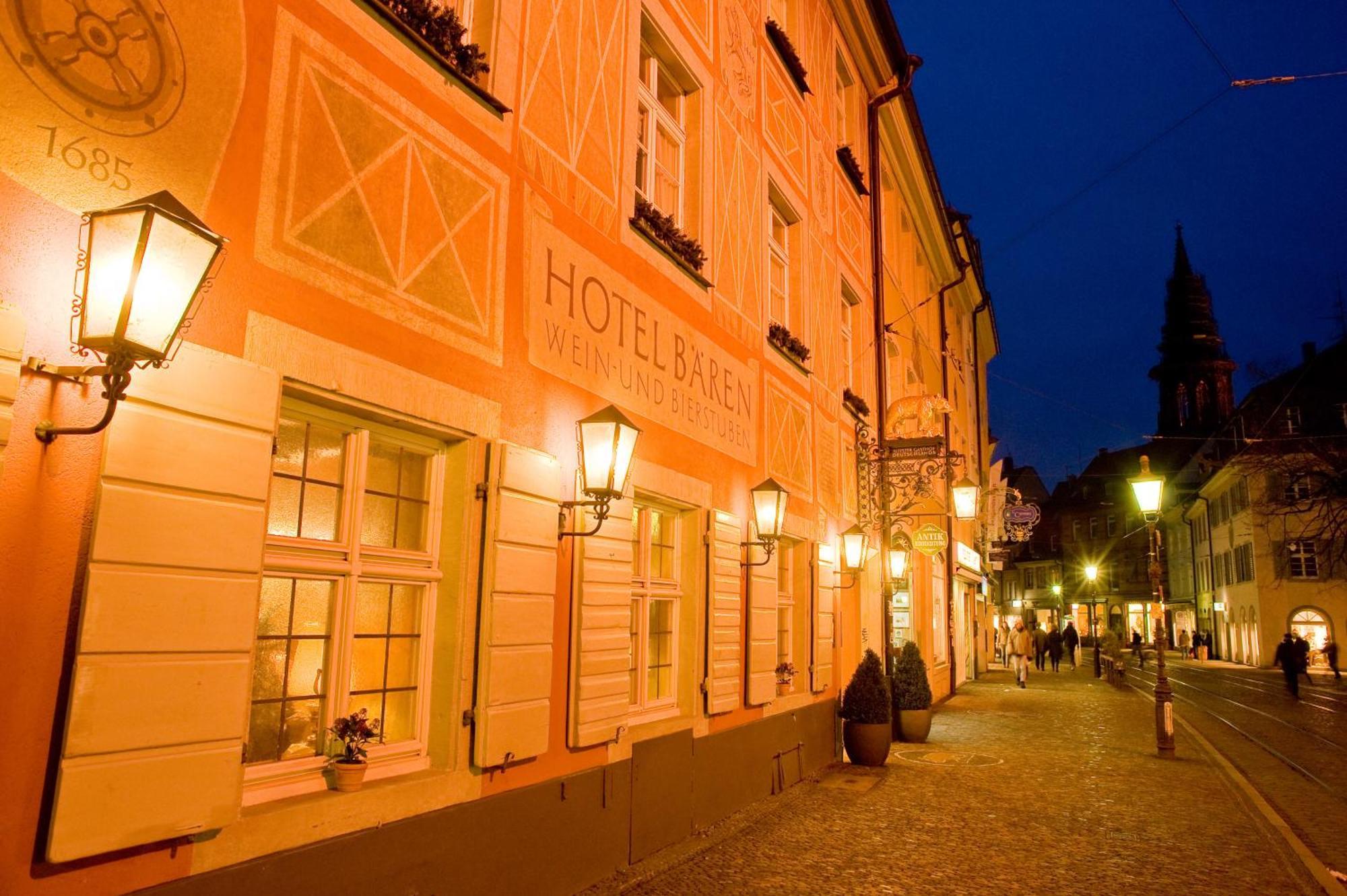 Zum Roten Baeren Hotel Freiburg im Breisgau Buitenkant foto